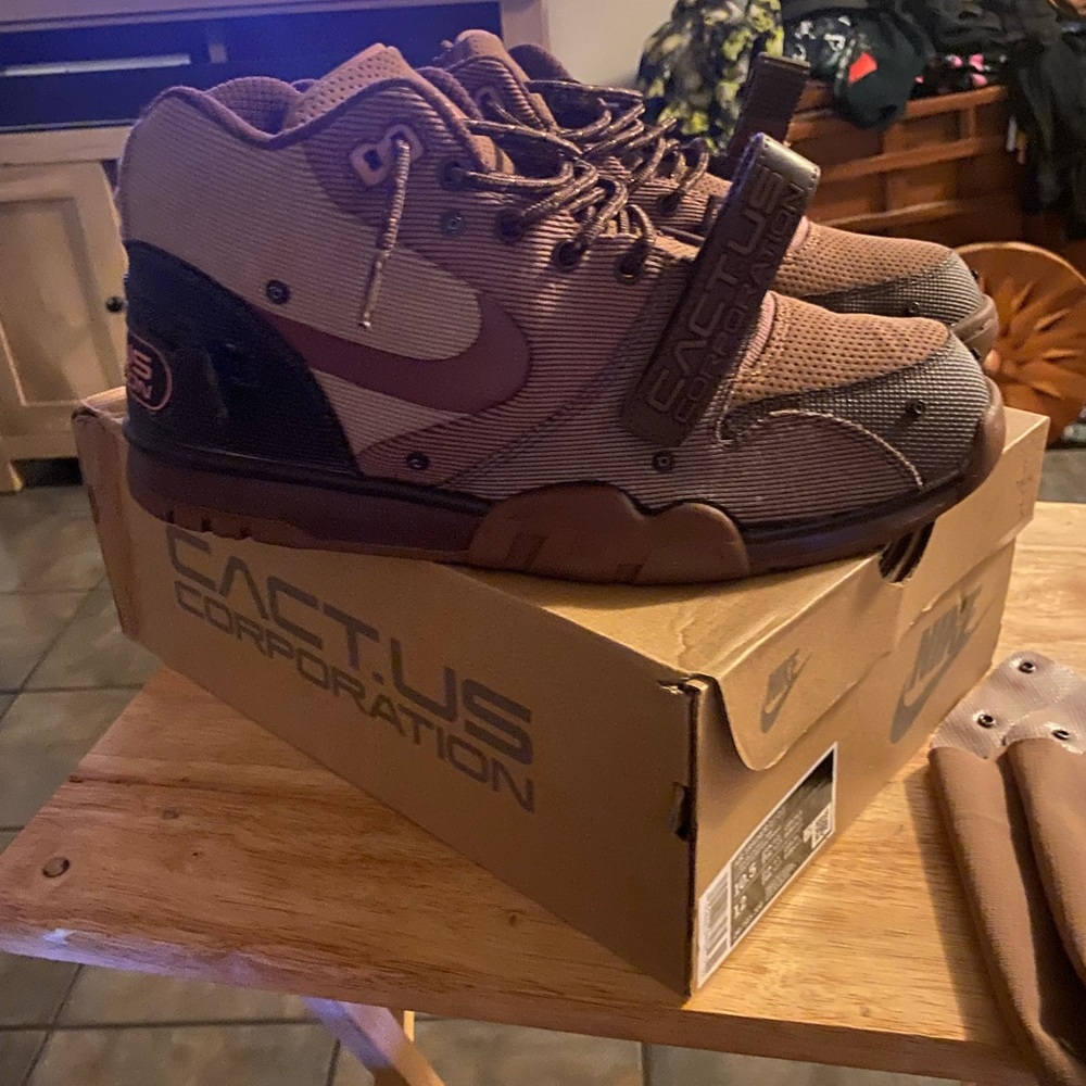 Nike